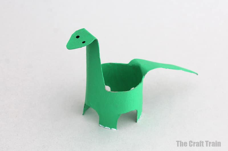 diplodocus step 4 - toilet roll dinosaurs