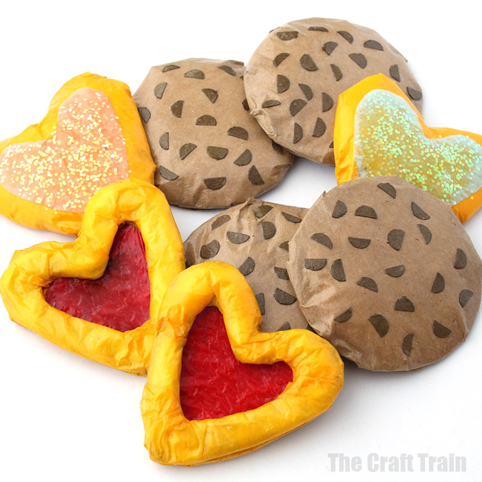 https://www.thecrafttrain.com/wp-content/uploads/2015/09/paper-cookies-1-square.jpg