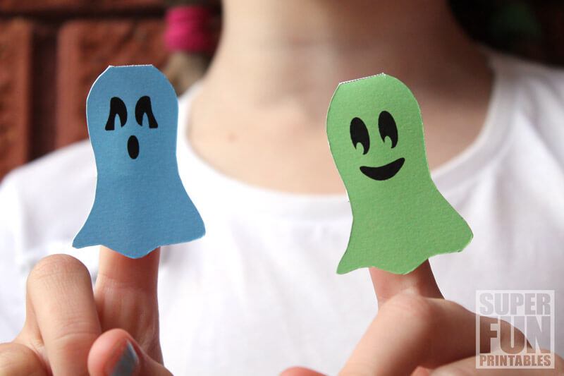 simple paper ghost finger puppets for Halloween