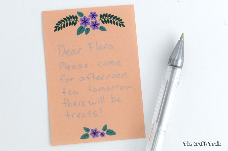 Create mini letters for the fairies with this printable writing paper with envelopes