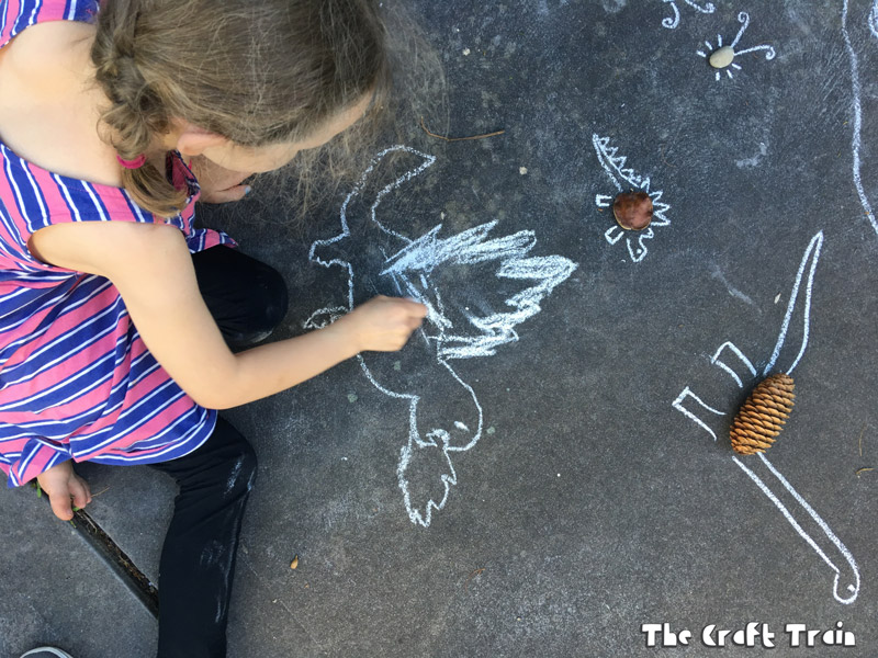 Create gorgeous open-ended process art with chalk drawing and nature