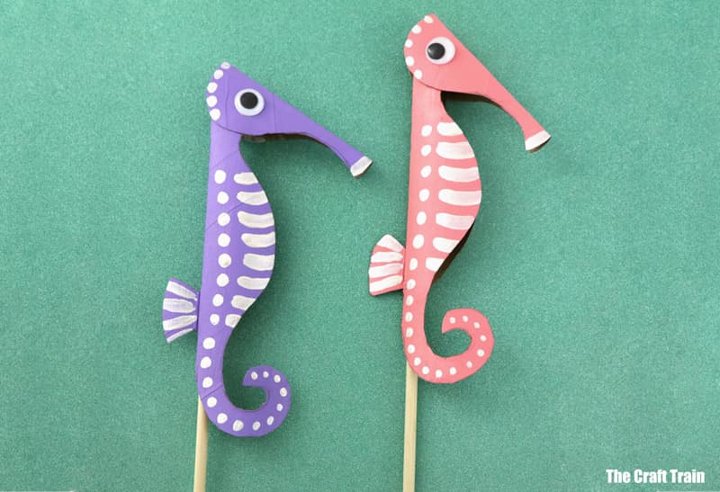 Seahorse puppet craft from paper rolls