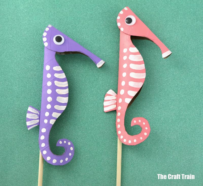 Paper roll seahorse puppets