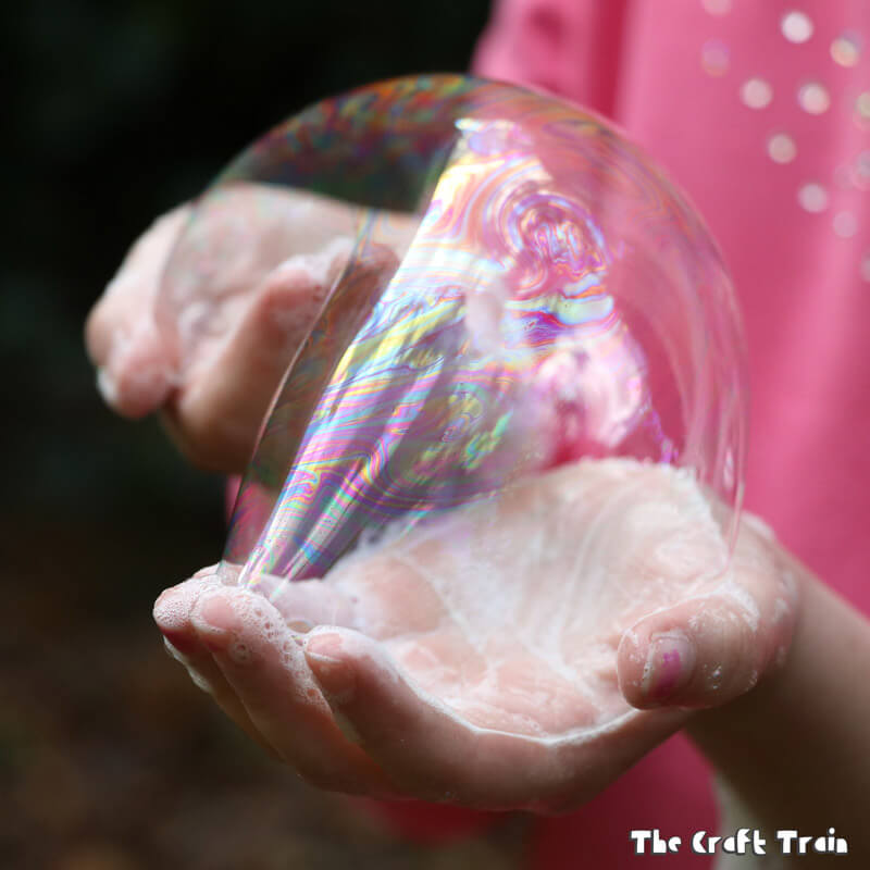 Amazing Hand Bubbles