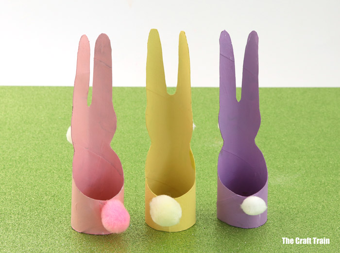 Easter bunny craft for kids - cute pom pom tails