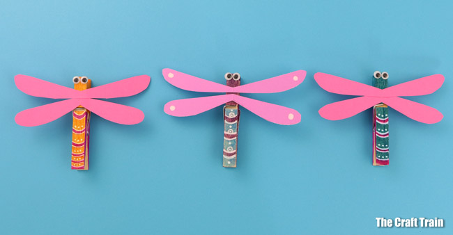 Easy peg dragonfly craft kids will love!