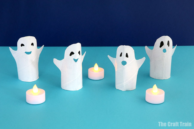 Ghost craft idea, make a paper roll ghost using our printable template. Another easy Halloween craft idea for kids #ghostcraft #halloween #chost #halloweencrafts #paperrolls #toiletrolls #paperrollcrafts #kidscrafts #cardboard