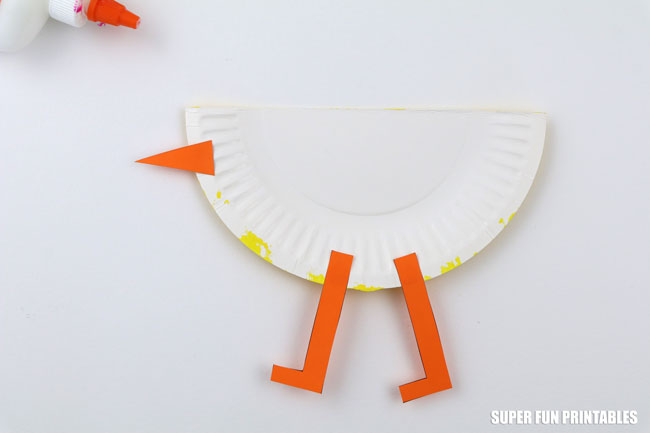 paper plate chick craft step 7
