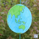 Spinning paper earth craft for kids
