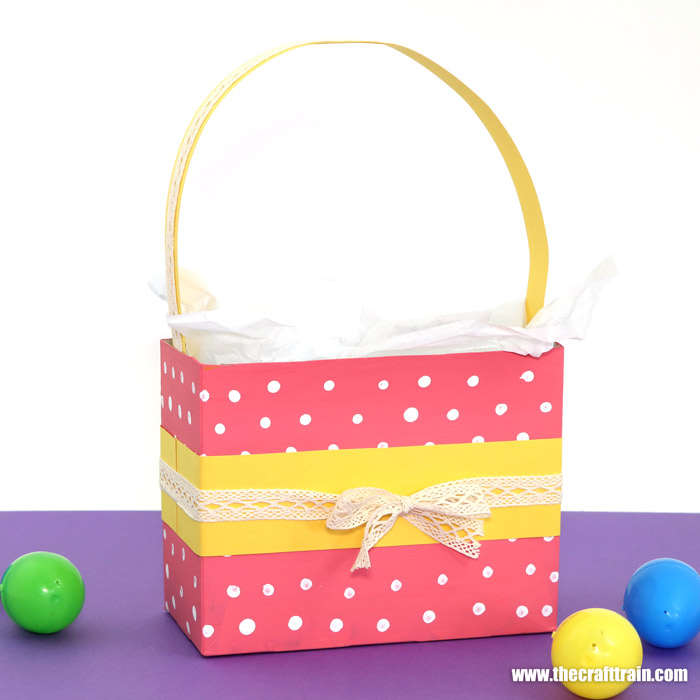Cute hand made Easter basket craft for kids – made from a cereal box!