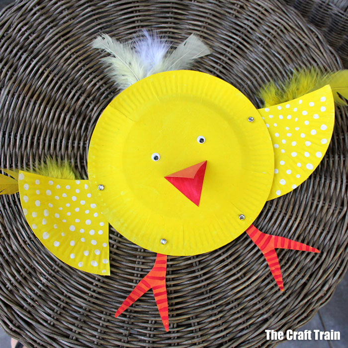 Easy paper plate bird craft