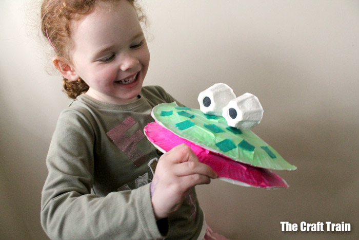 Original frog puppet craft from 2013