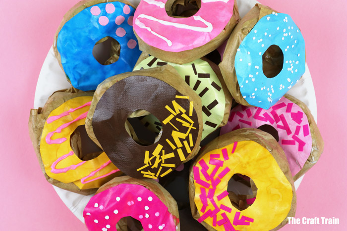 paper donut craft for kids – a pretend play food craft idea