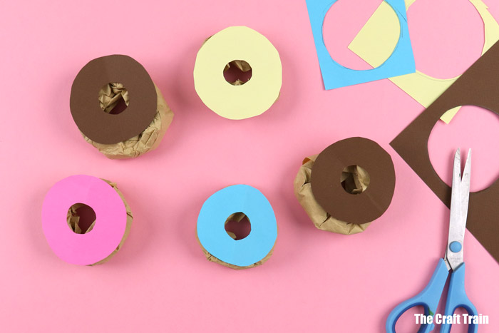 donut craft steps - cut out icing from paper