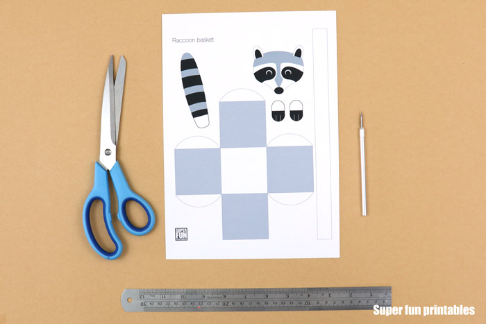steps to making a raccoon paper basket