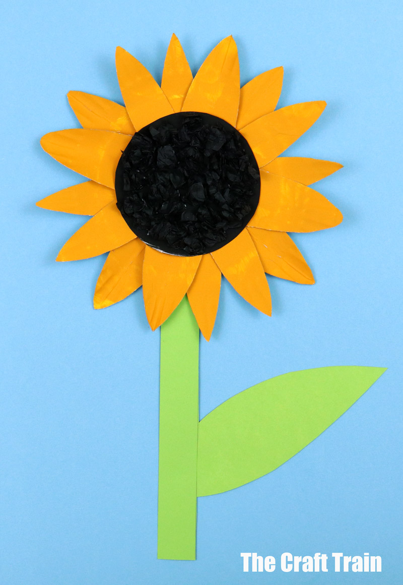 finished paper plate sunflower