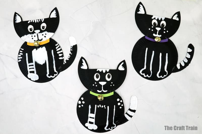black and white cat craft