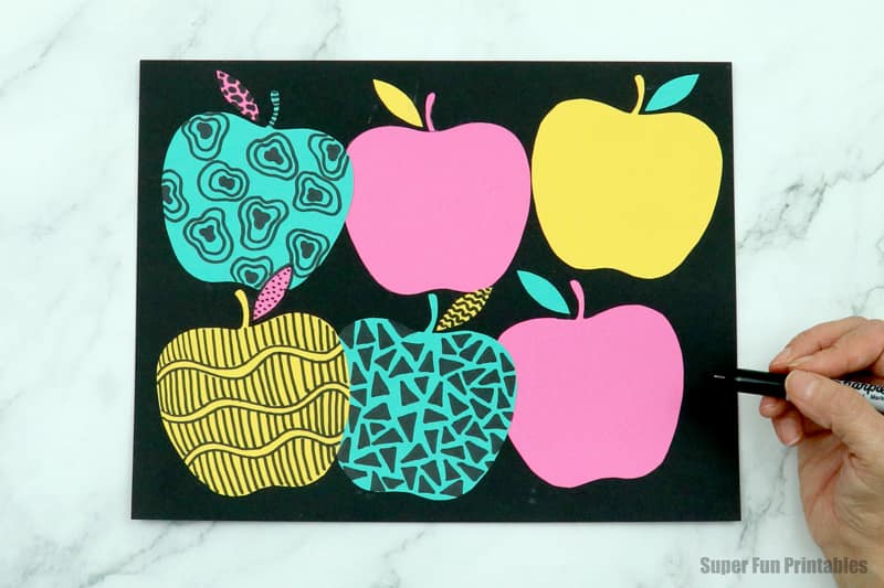 apple doodle art steps